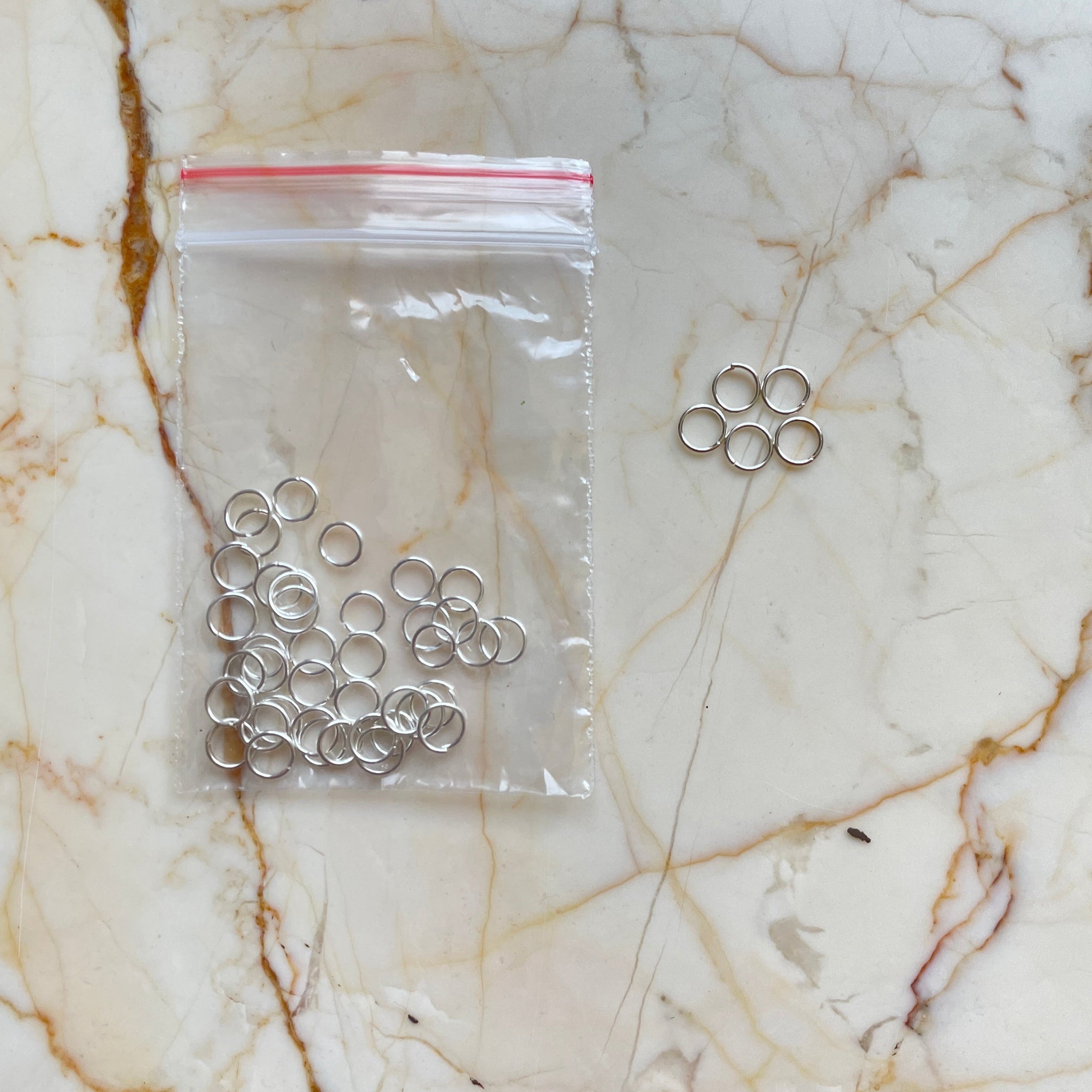 6 mm Jump rings / Connector Rings - Harsh Resin Store