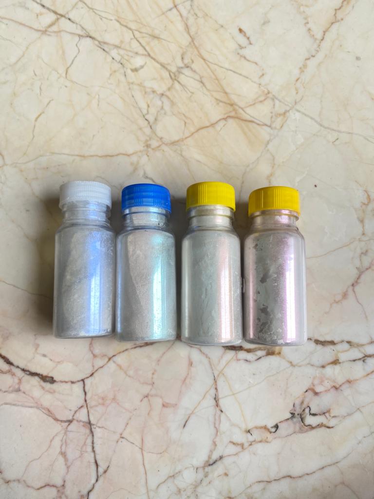 White Shine Pigment set of 4