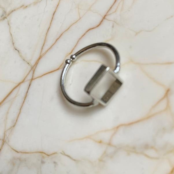 Square bezel Adjustable Ring - Silver