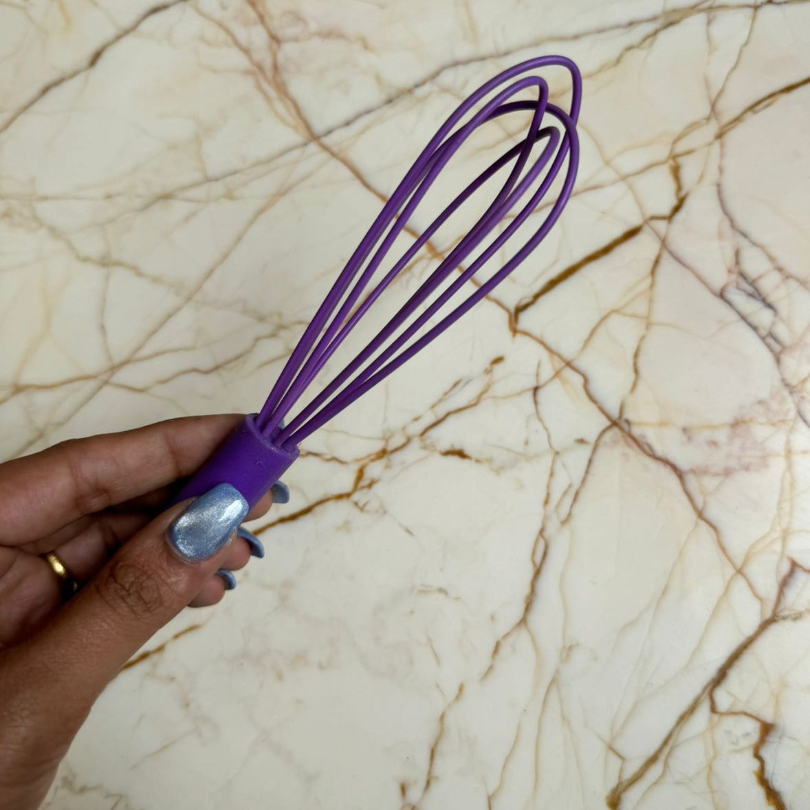 Silicon Wisk To Mix Resin