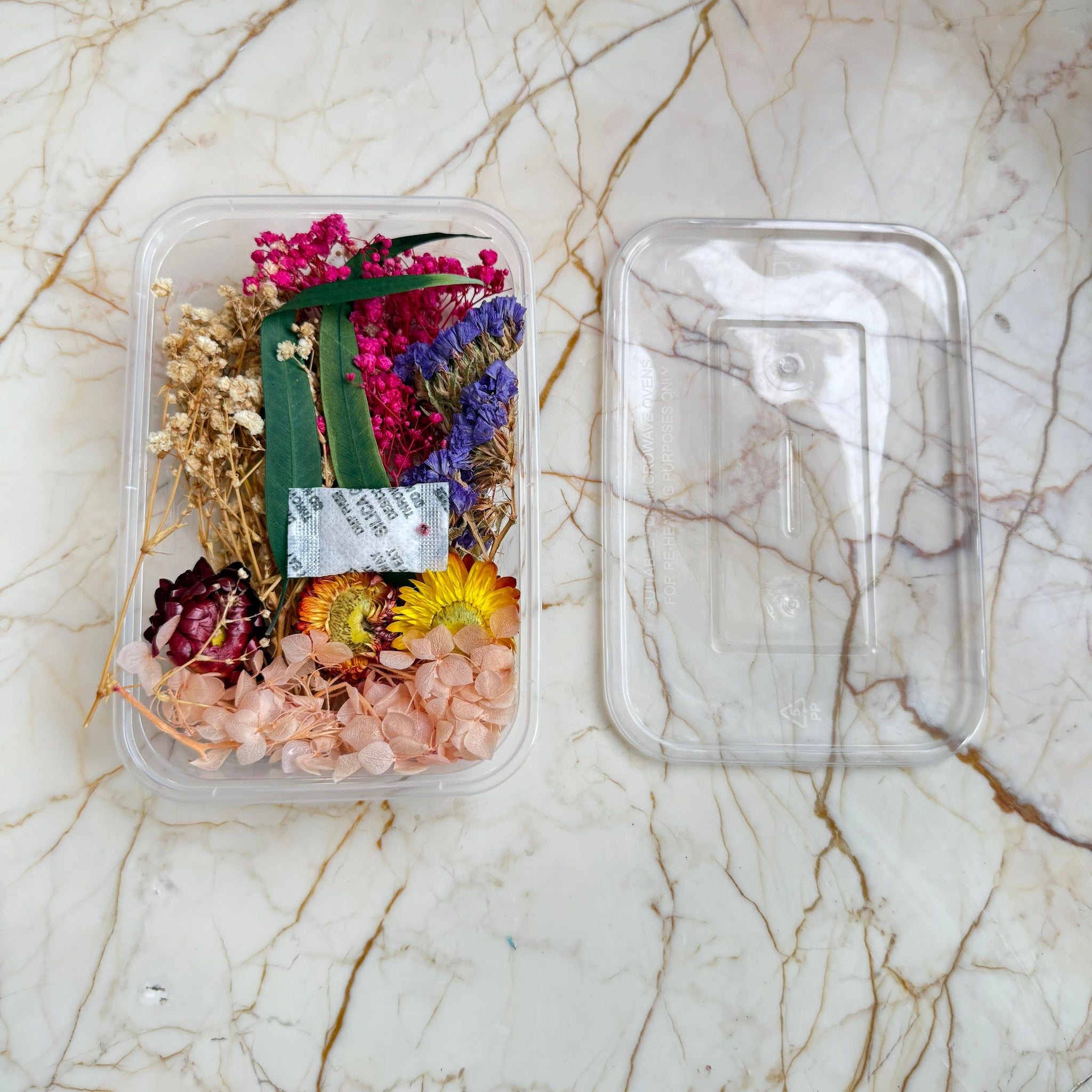 Dry Flower Box