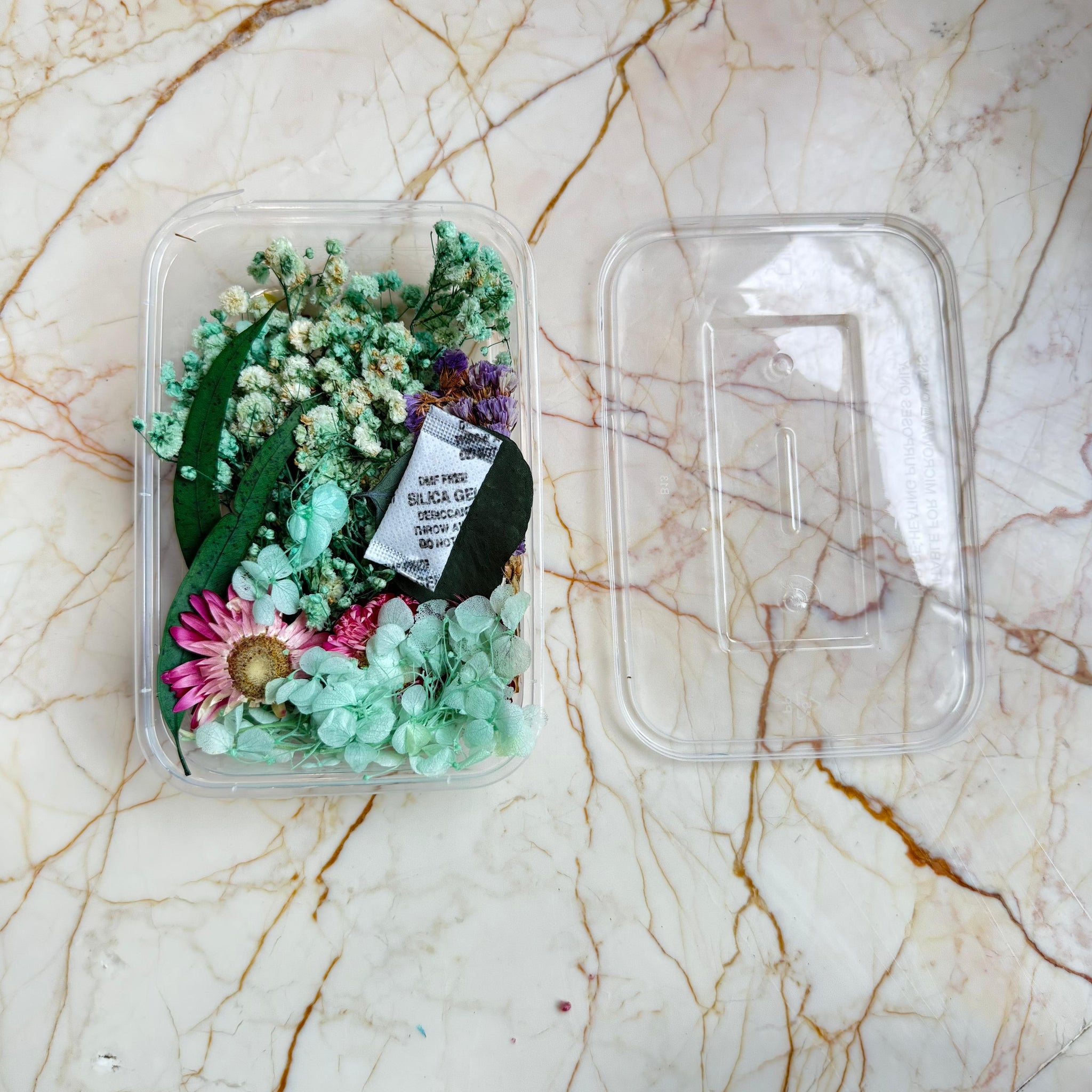 Dry Flower Box