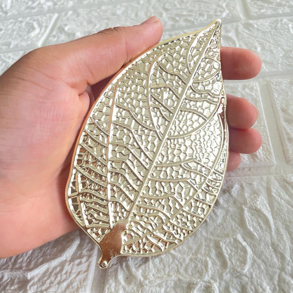 Metal Leaf base - A